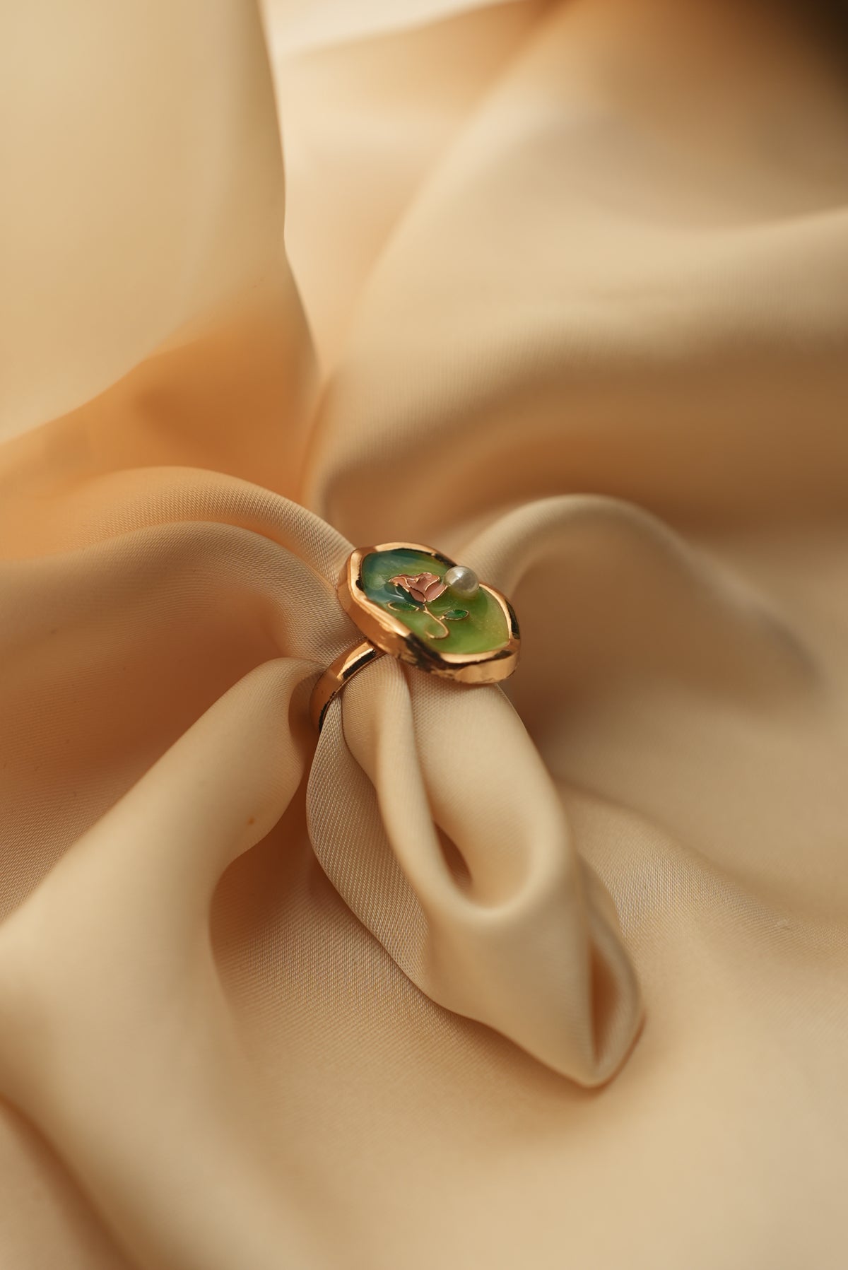 Green Rose Ring